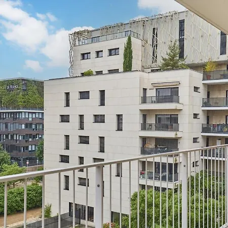 Appart'Hotel Odalys City - Lyon Centre Confluence 3*