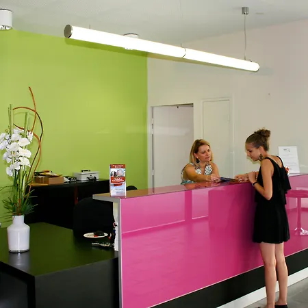 Appart Hotel Odalys City Lyon Confluence Aparthotel