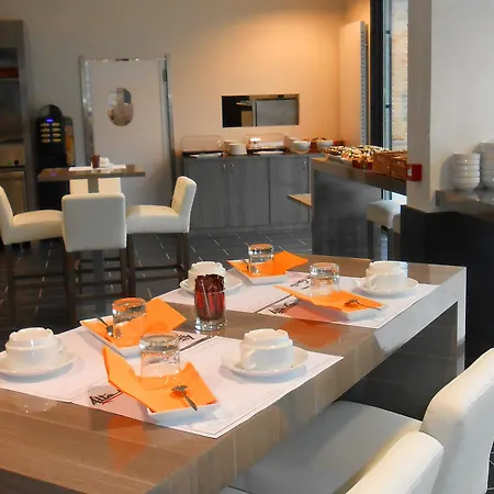 Appart Hotel Odalys City Lyon Confluence 3* Lyon