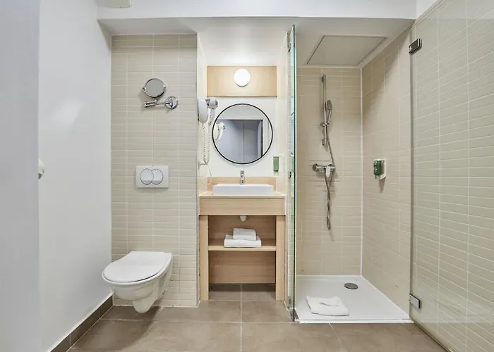 Apartahotel Odalys - Centre Confluence 3*