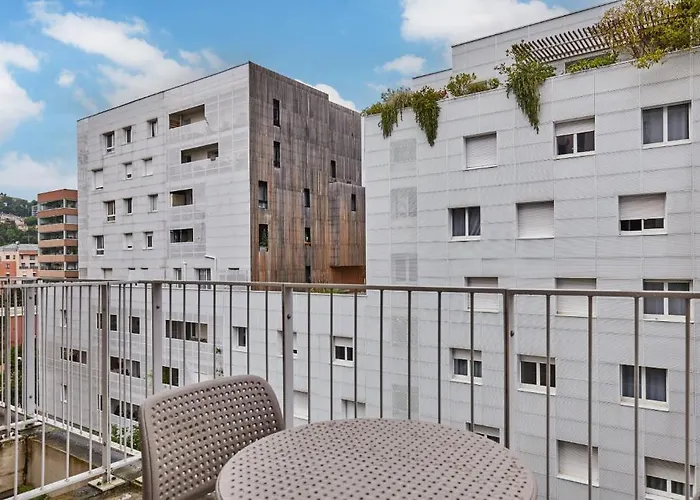 Odalys - Centre Confluence Apartahotel