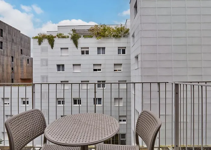 Apartahotel Odalys - Centre Confluence 3*