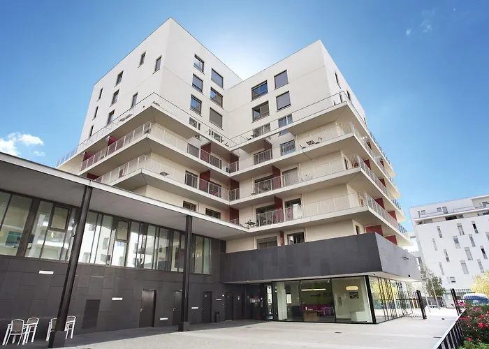 Apartahotel Odalys - Centre Confluence