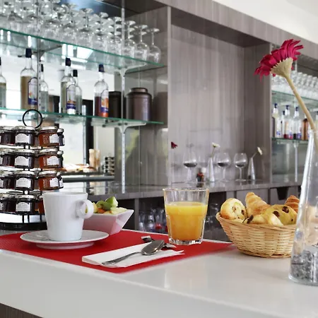 Appart'Hotel Odalys City - Lyon Centre Confluence 3*